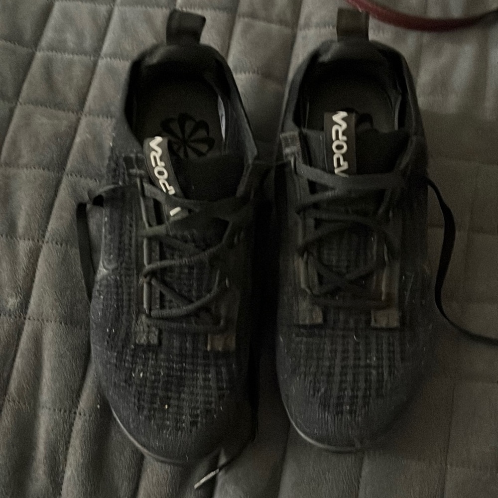 Nike vapormax women size 6